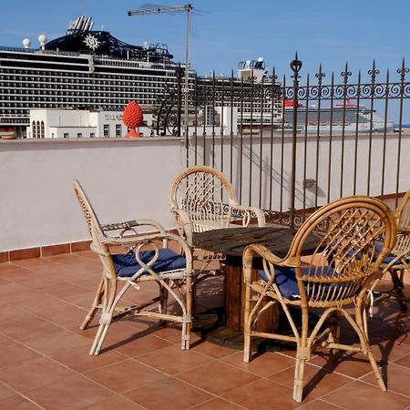Attico Con Terrazza Sul Porto Lägenhet Palermo Exteriör bild