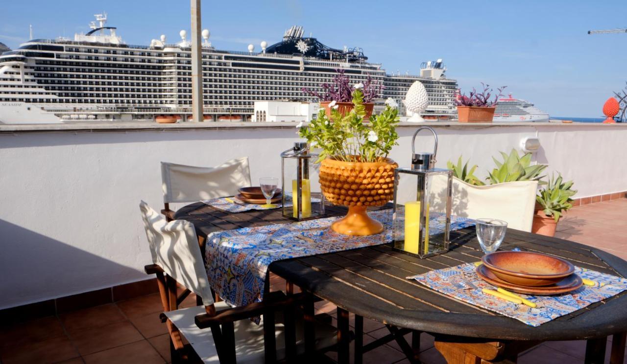 Attico Con Terrazza Sul Porto Lägenhet Palermo Exteriör bild