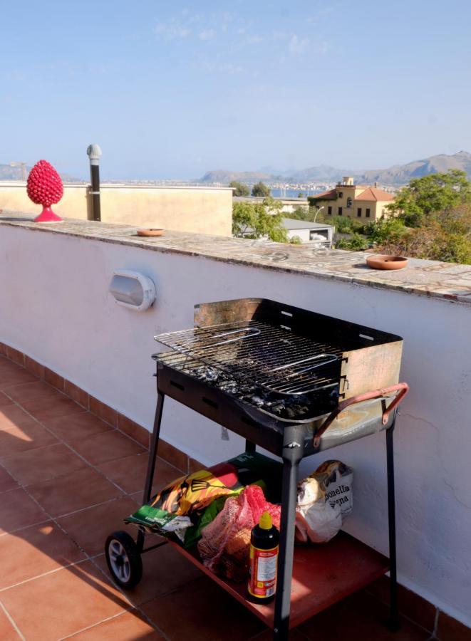 Attico Con Terrazza Sul Porto Lägenhet Palermo Exteriör bild
