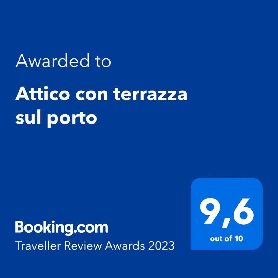 Attico Con Terrazza Sul Porto Lägenhet Palermo Exteriör bild